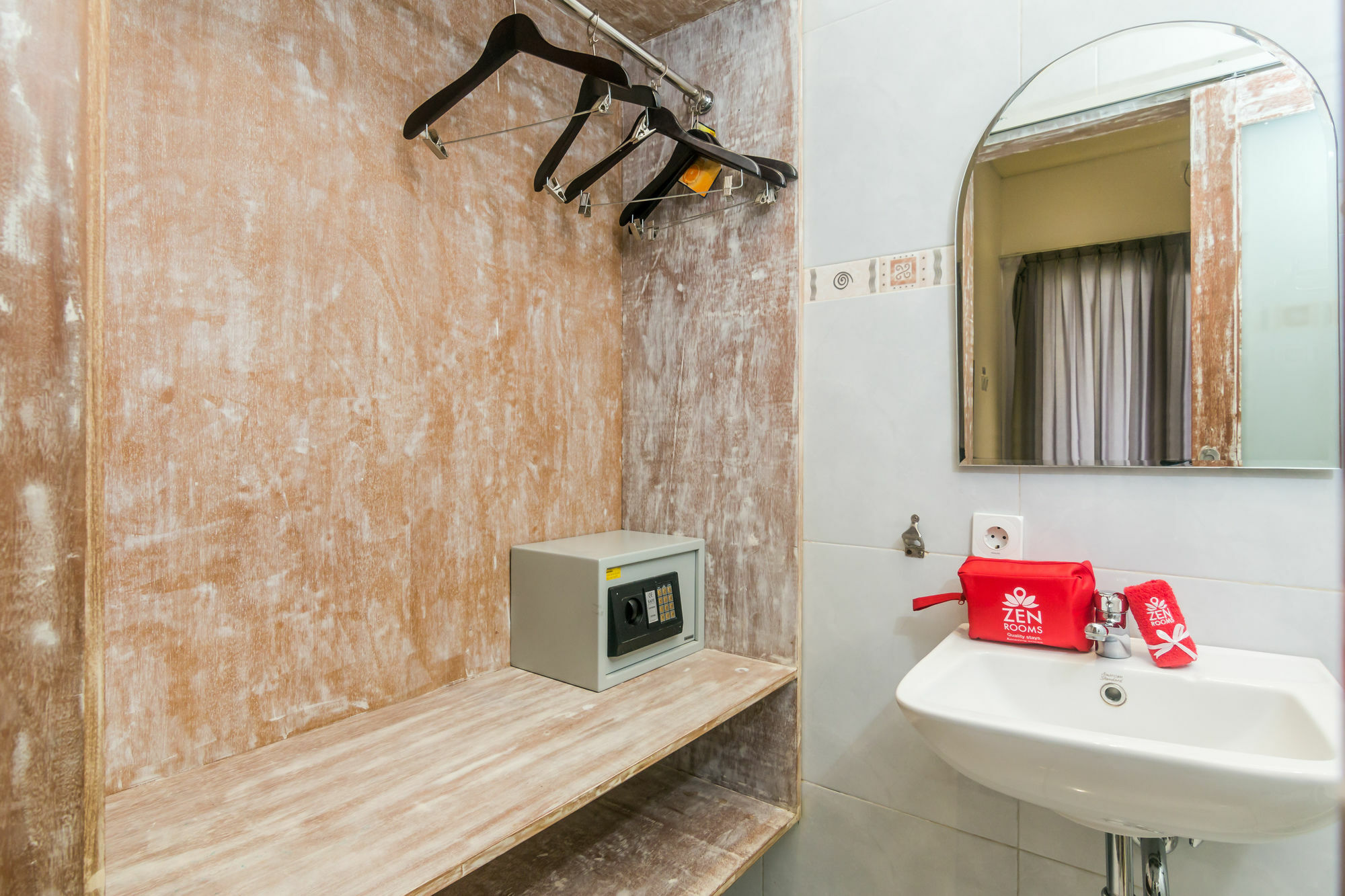 Zen Rooms Denpasar Mertasari 外观 照片